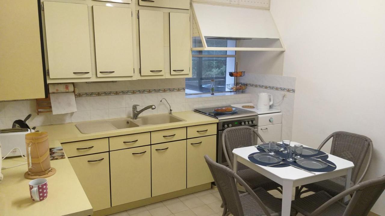 Le Gite Au Pied Du Chateau De Chaumont Екстериор снимка